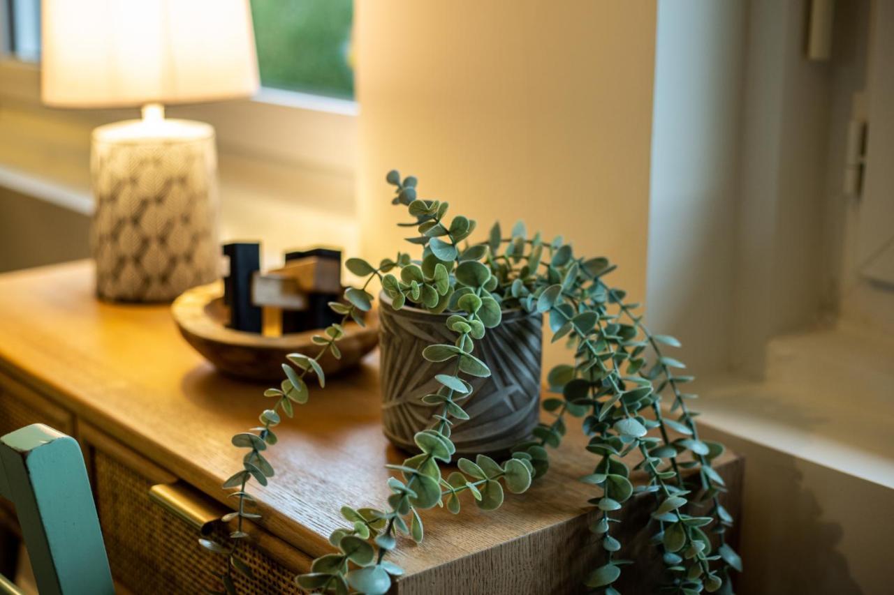 Suite Jungle - Jardin, Netflix Et Parking - Le Manoir Aux Pommes Orbec Exterior foto