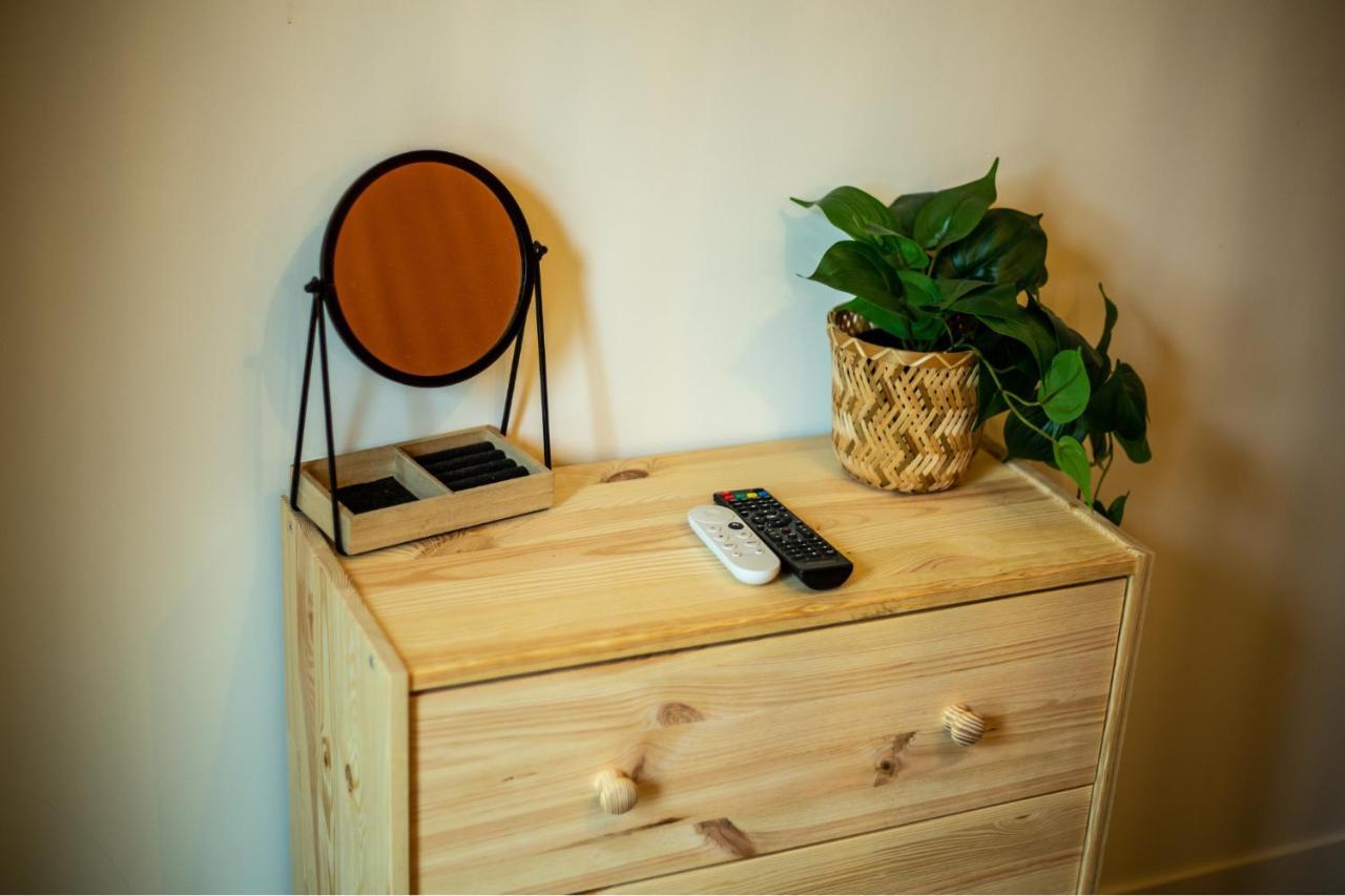Suite Jungle - Jardin, Netflix Et Parking - Le Manoir Aux Pommes Orbec Exterior foto